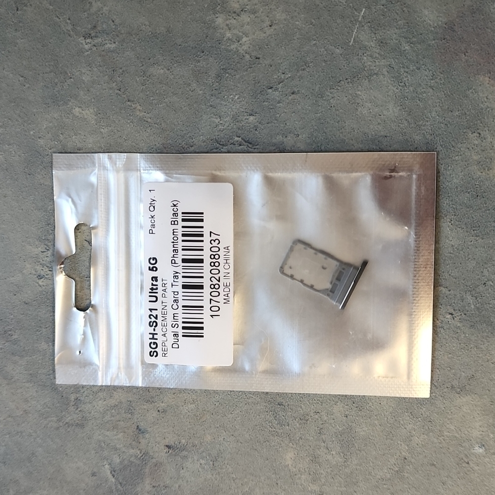 Samsung Galaxy S21 Ultra dual sim card tray